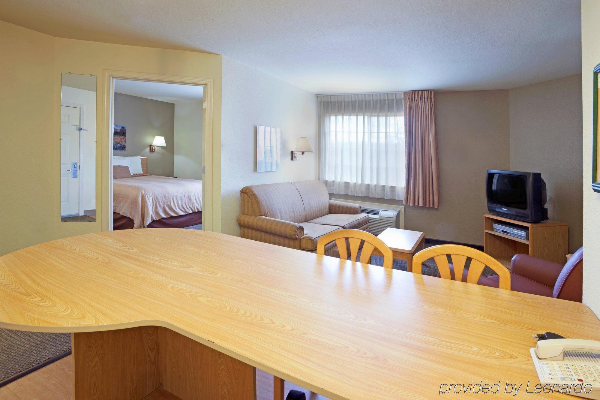 Sonesta Simply Suites San Antonio Northwest - Medical Center Szoba fotó